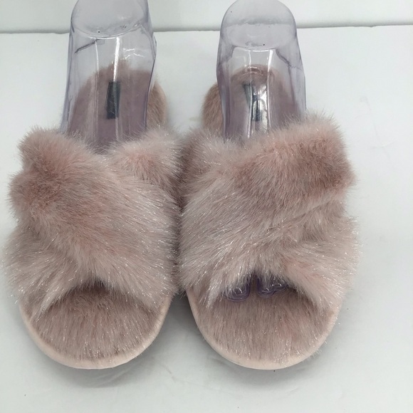 Victoria’s Secret Criss-Cross Fuzzy Pink Metallic Slippers NWOT Size Medium - Picture 3 of 6